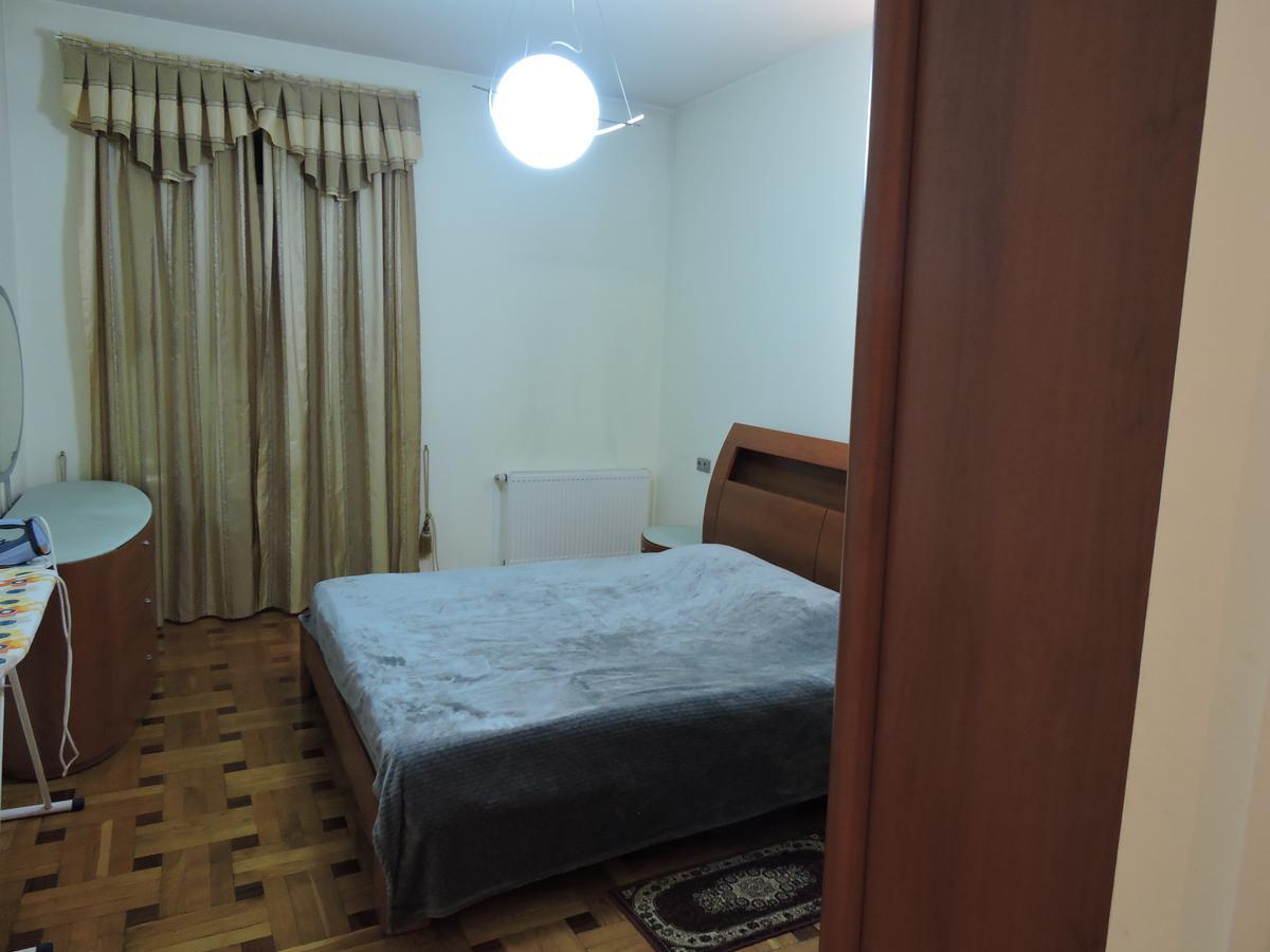 Apartamento 1 Shota Rustaveli Avenue Tiflis Exterior foto