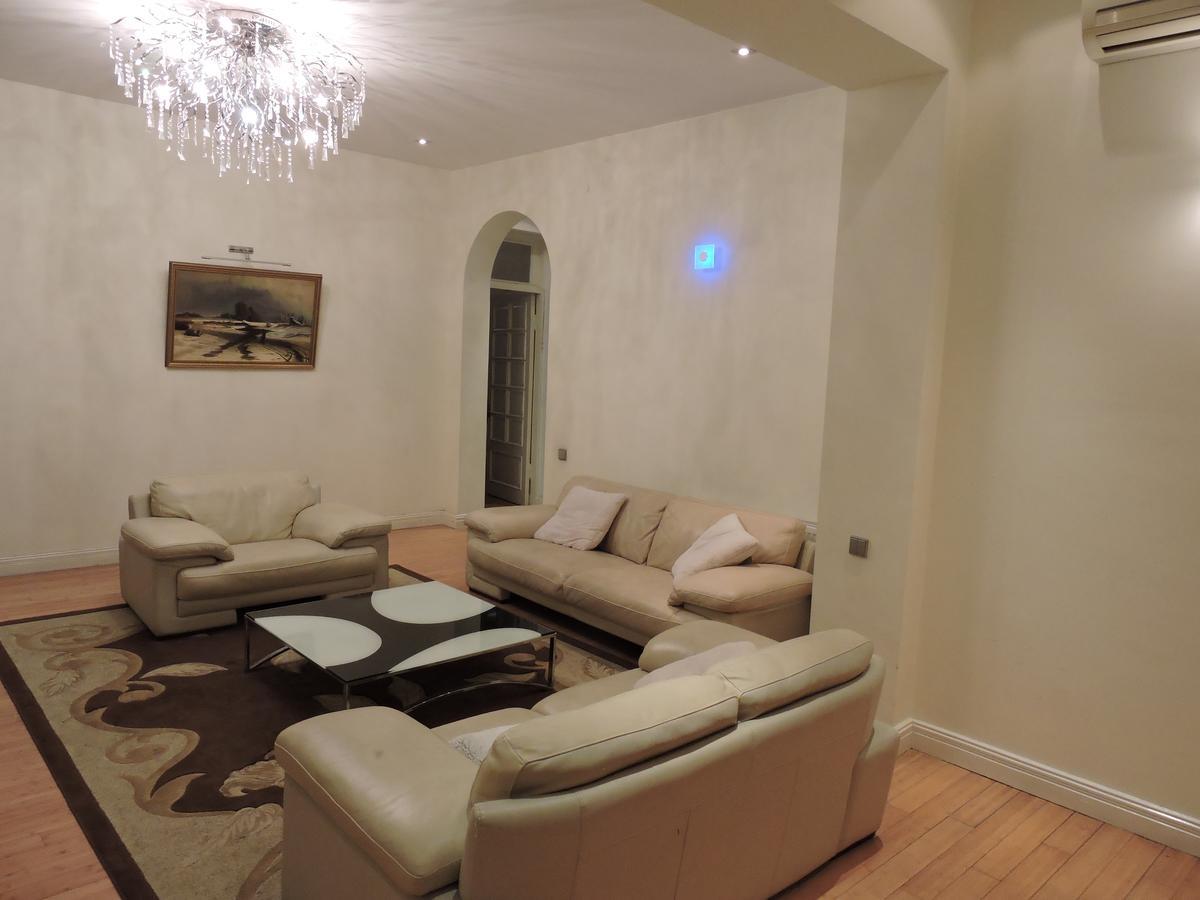 Apartamento 1 Shota Rustaveli Avenue Tiflis Exterior foto